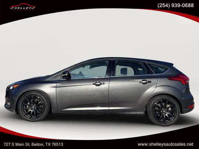 2018 Ford Focus Titanium FWD photo