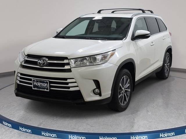2019 Toyota Highlander XLE AWD photo