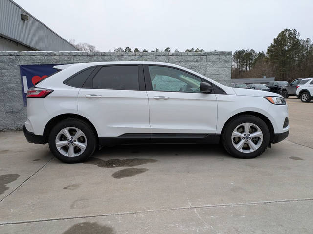 2020 Ford Edge SE AWD photo