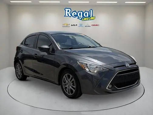 2020 Toyota Yaris LE FWD photo
