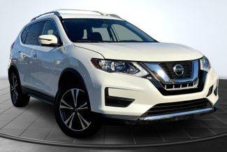2020 Nissan Rogue SV FWD photo