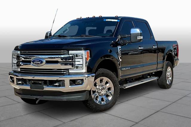 2019 Ford F-250 Super Duty LARIAT 4WD photo