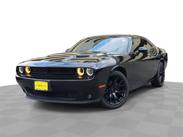 2019 Dodge Challenger SXT RWD photo