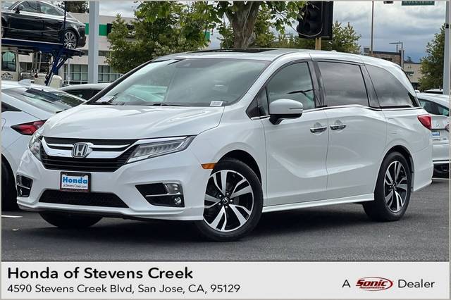 2020 Honda Odyssey Elite FWD photo