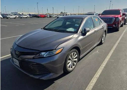 2020 Toyota Camry LE FWD photo