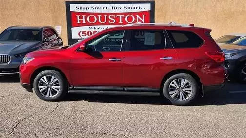 2020 Nissan Pathfinder SV FWD photo