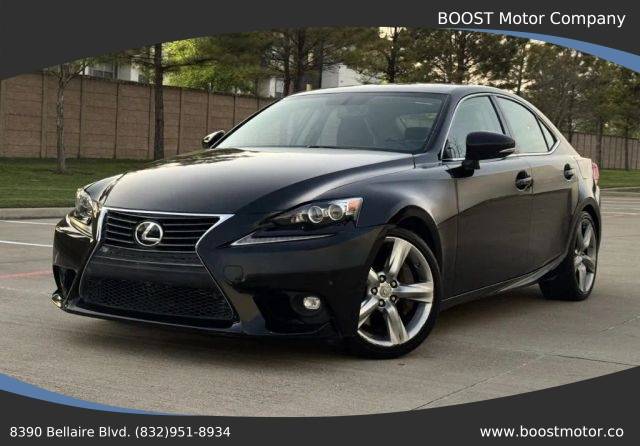 2015 Lexus IS  RWD photo