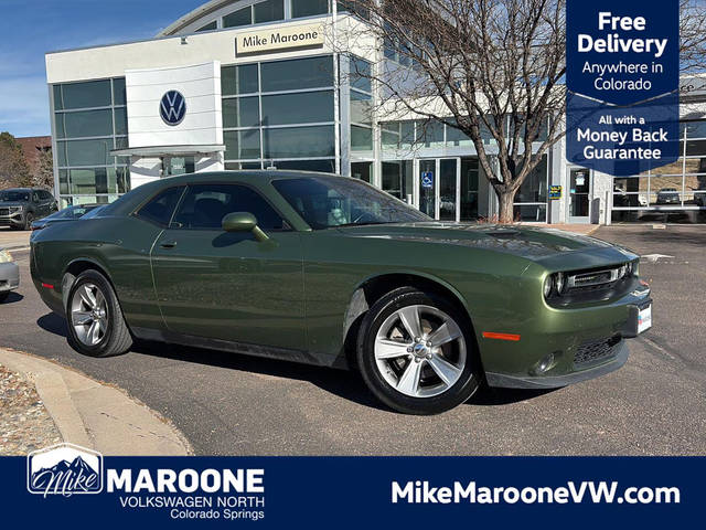 2019 Dodge Challenger SXT RWD photo