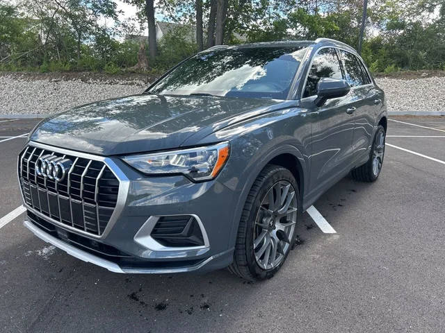 2020 Audi Q3 Premium AWD photo