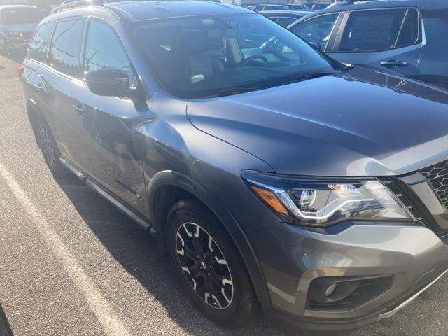 2020 Nissan Pathfinder SV 4WD photo