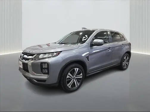 2020 Mitsubishi Outlander Sport SE 2.0 FWD photo