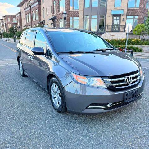 2016 Honda Odyssey SE FWD photo