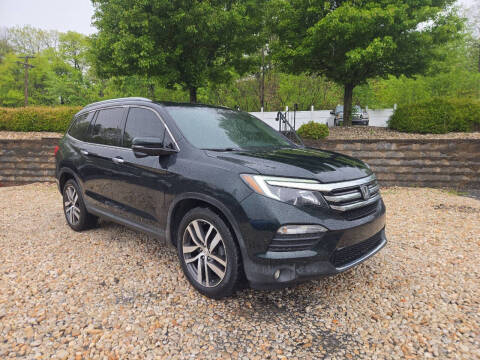 2016 Honda Pilot Touring AWD photo
