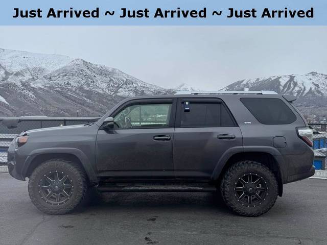 2015 Toyota 4Runner SR5 4WD photo