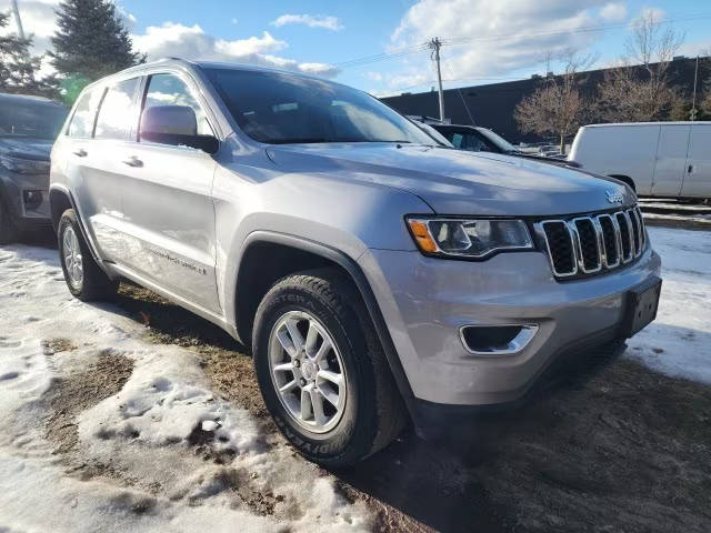 2020 Jeep Grand Cherokee Laredo E 4WD photo