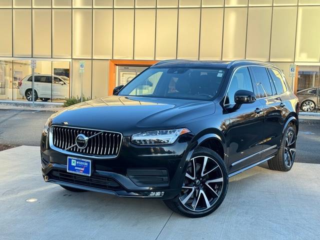 2020 Volvo XC90 Momentum AWD photo