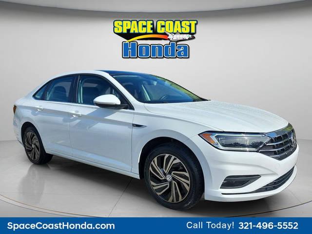 2019 Volkswagen Jetta SEL Premium FWD photo