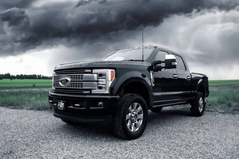 2019 Ford F-350 Super Duty Platinum 4WD photo