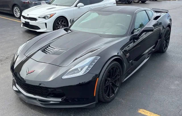 2019 Chevrolet Corvette Grand Sport 2LT RWD photo
