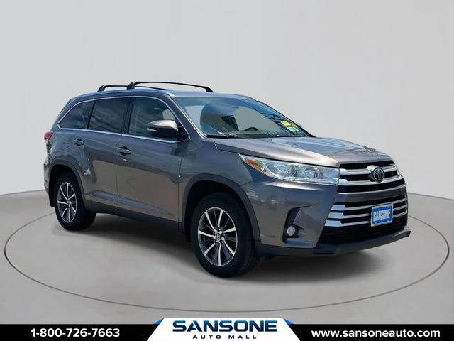 2019 Toyota Highlander XLE AWD photo