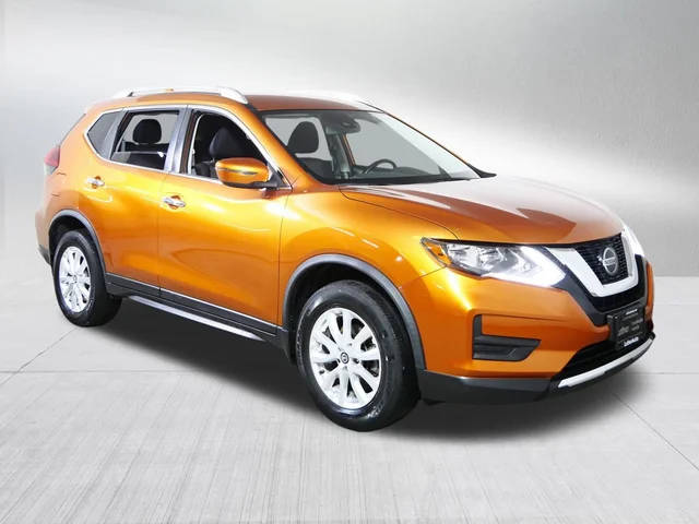 2020 Nissan Rogue SV AWD photo