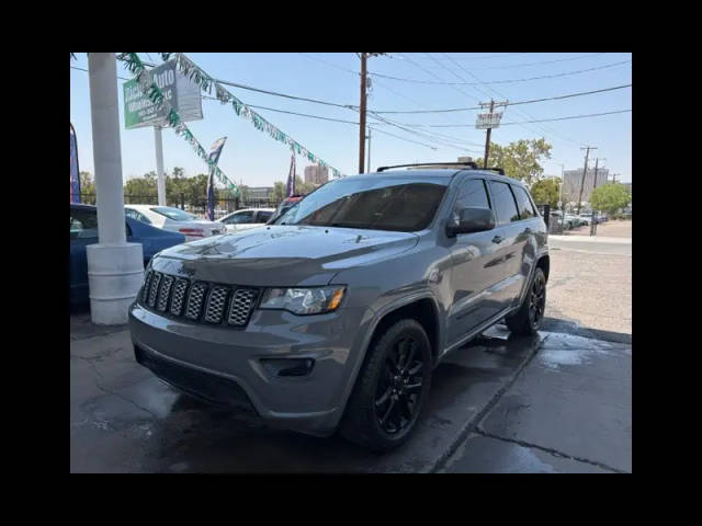 2020 Jeep Grand Cherokee Altitude 4WD photo