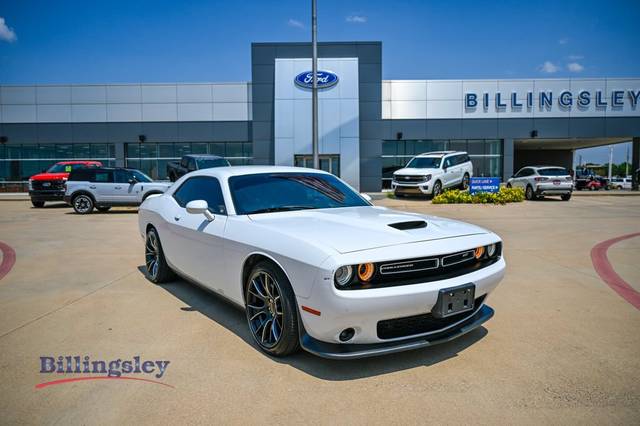 2019 Dodge Challenger GT RWD photo