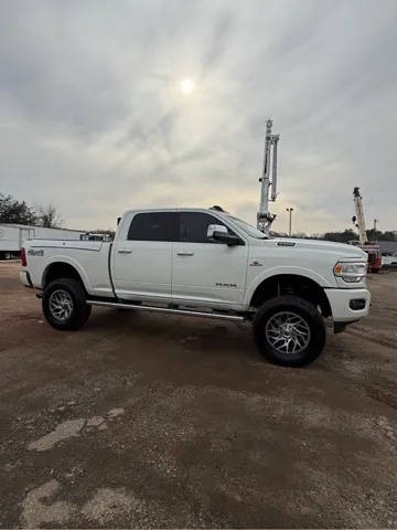 2019 Ram 2500 Laramie 4WD photo