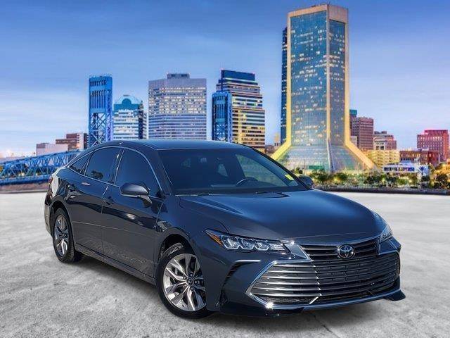 2019 Toyota Avalon XLE FWD photo