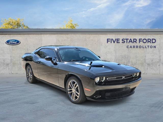 2019 Dodge Challenger SXT AWD photo