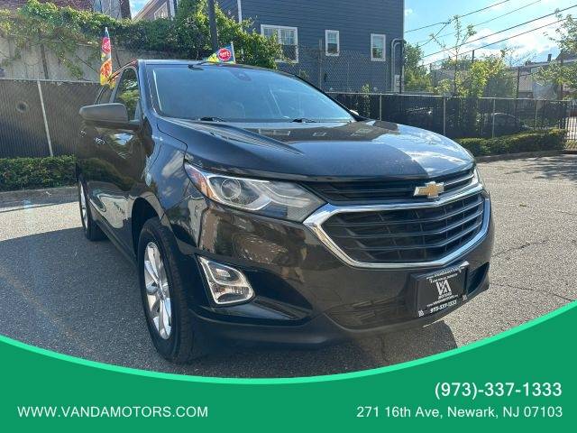 2020 Chevrolet Equinox LS AWD photo