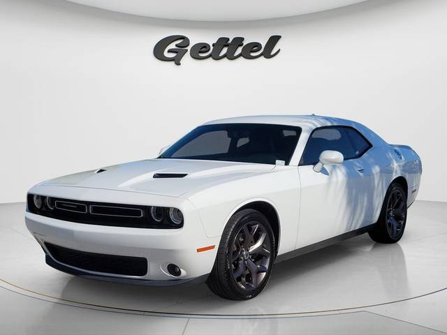2019 Dodge Challenger SXT RWD photo