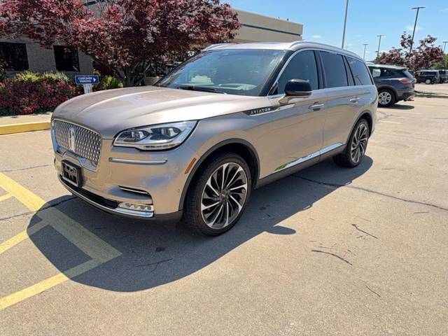 2020 Lincoln Aviator Reserve AWD photo