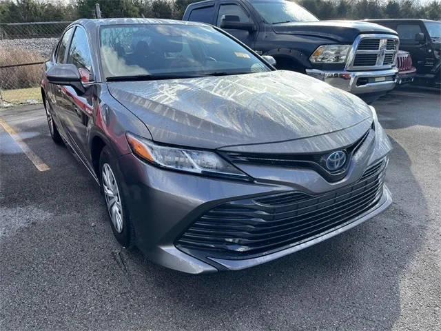 2020 Toyota Camry Hybrid LE FWD photo