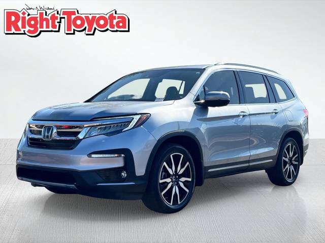 2020 Honda Pilot Touring 8-Passenger AWD photo