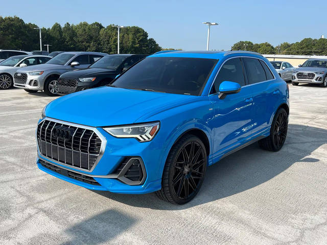 2020 Audi Q3 S line Premium Plus AWD photo