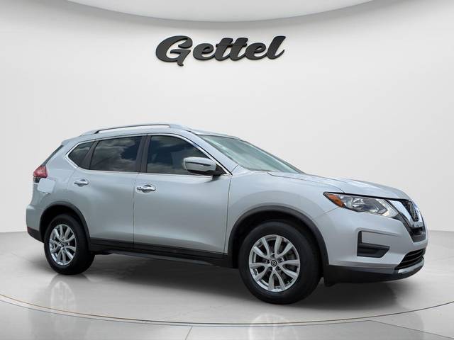 2020 Nissan Rogue SV FWD photo
