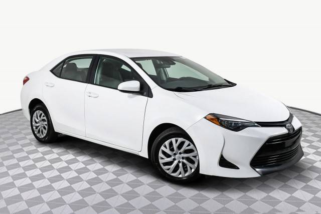 2019 Toyota Corolla LE FWD photo