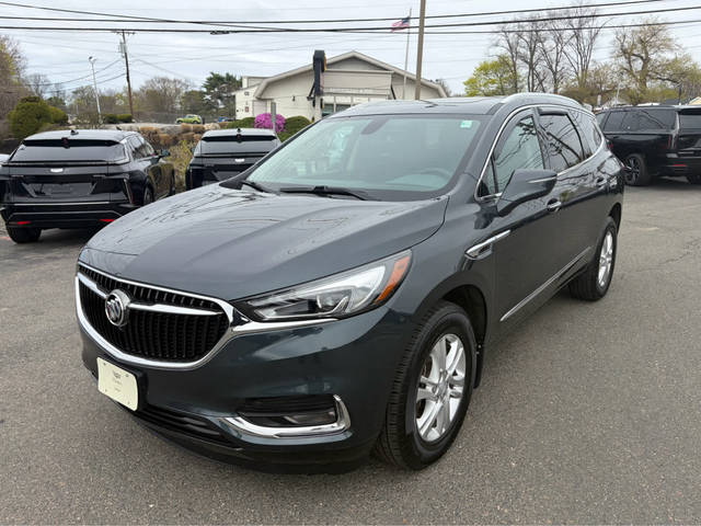 2020 Buick Enclave Essence AWD photo