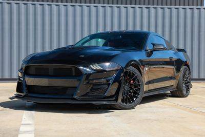 2020 Ford Mustang GT RWD photo