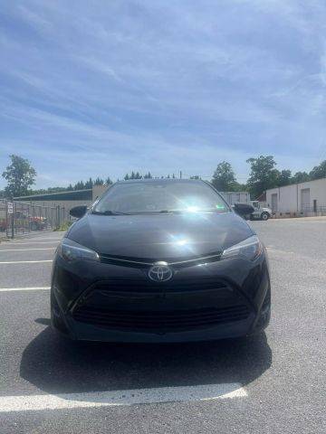 2019 Toyota Corolla LE FWD photo