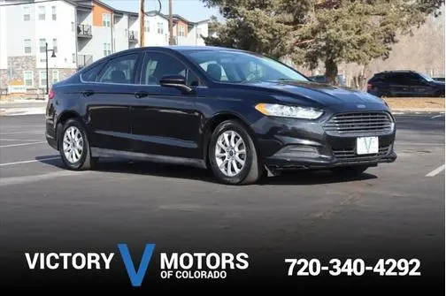 2016 Ford Fusion S FWD photo