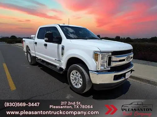2018 Ford F-250 Super Duty XLT 4WD photo