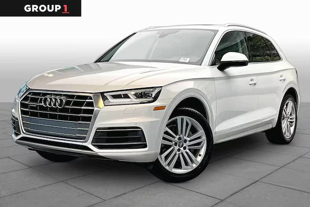 2020 Audi Q5 Premium Plus AWD photo