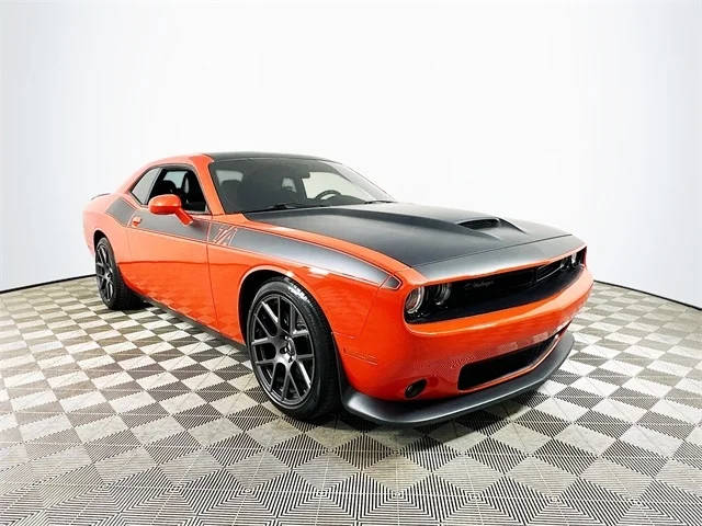 2019 Dodge Challenger R/T RWD photo