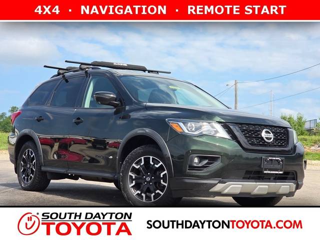 2020 Nissan Pathfinder SL 4WD photo