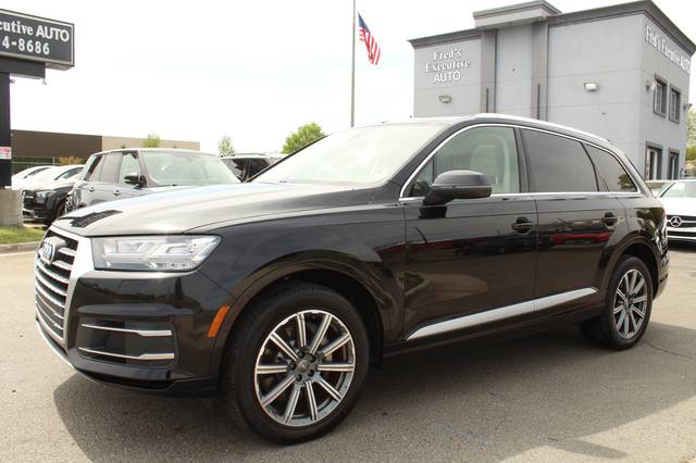 2019 Audi Q7 SE Premium Plus AWD photo