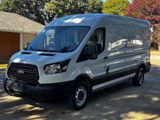 2019 Ford Transit Van  RWD photo