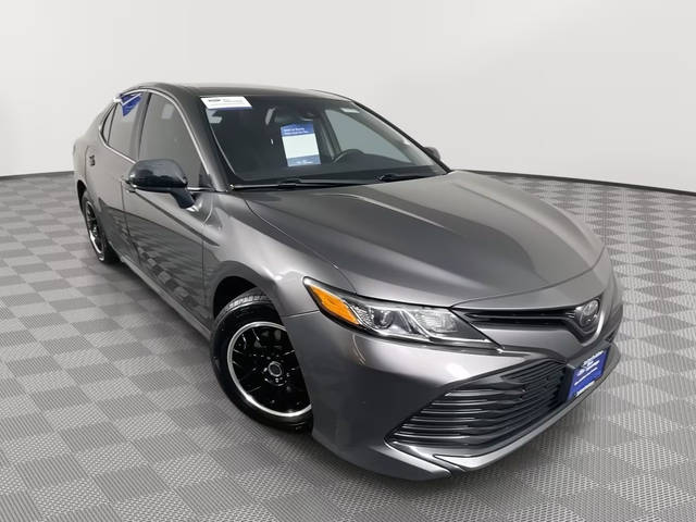 2020 Toyota Camry L FWD photo