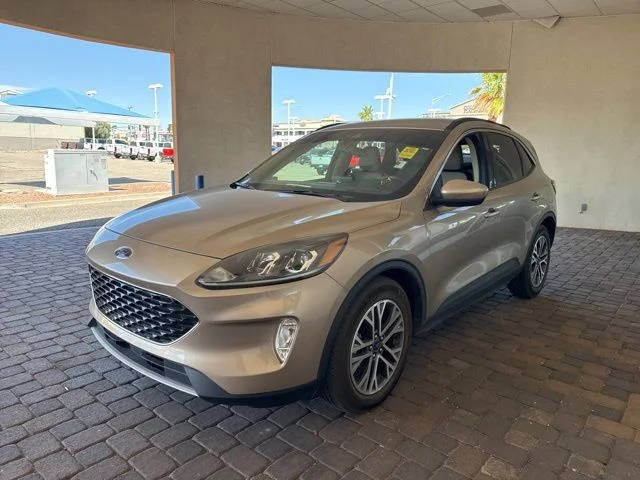 2020 Ford Escape SEL FWD photo